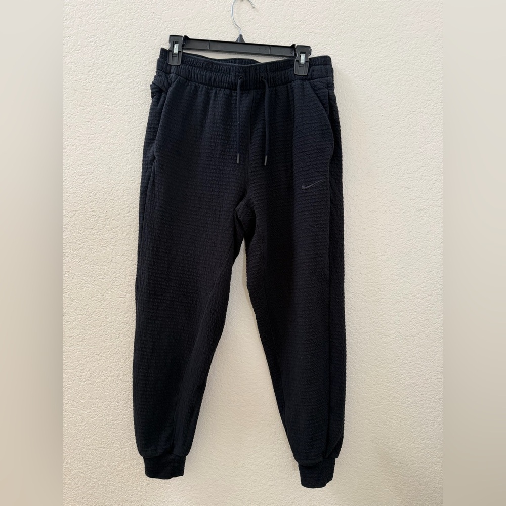 Nike Men's Textured Black Sweatpants